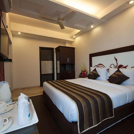 Pitrashish Grand And Premium Hotel Delhi  Luaran gambar