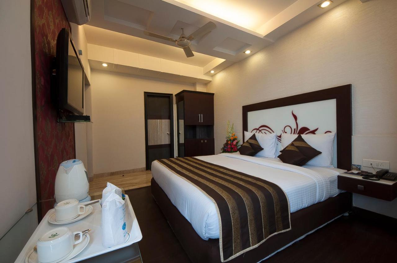 Pitrashish Grand And Premium Hotel Delhi  Luaran gambar